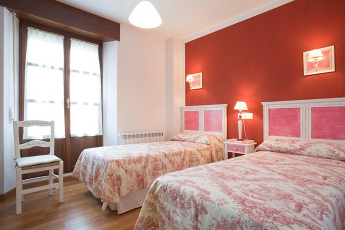 La Fonda De Bustio Hotel Bagian luar foto